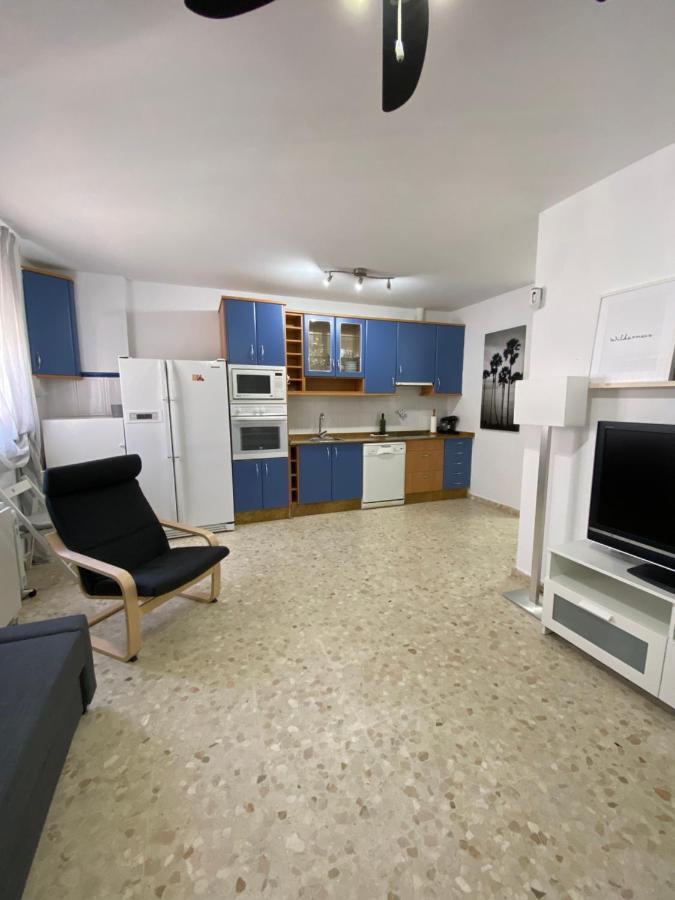 Precioso apartamento en el centro de Conil solo familias y parejas Conil De La Frontera Exterior foto