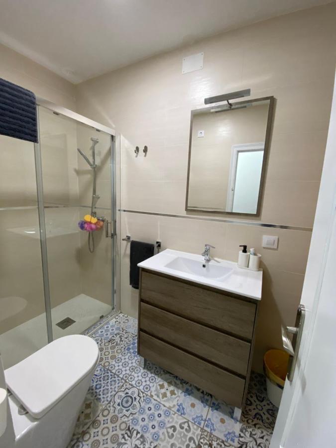Precioso apartamento en el centro de Conil solo familias y parejas Conil De La Frontera Exterior foto