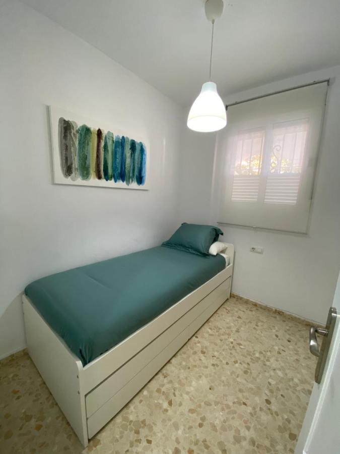 Precioso apartamento en el centro de Conil solo familias y parejas Conil De La Frontera Exterior foto